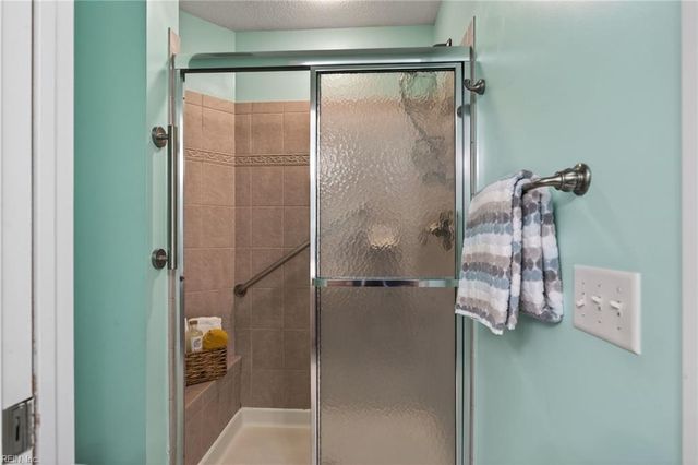 4330 Creek View E, Williamsburg, VA 23188