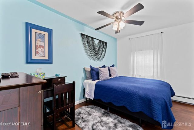 20 highland Avenue, Keansburg, NJ 07734