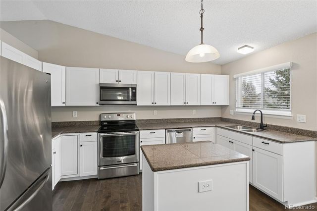 10606 Hyacinth Court, Highlands Ranch, CO 80129