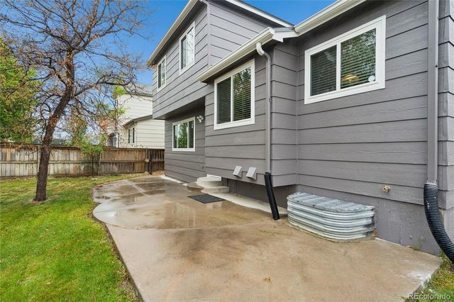 10606 Hyacinth Court, Highlands Ranch, CO 80129