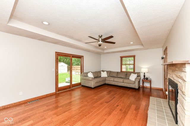340 N Meridian Road, Greenfield, IN 46140