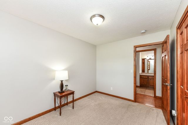 340 N Meridian Road, Greenfield, IN 46140
