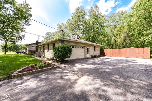340 N Meridian Road, Greenfield, IN 46140