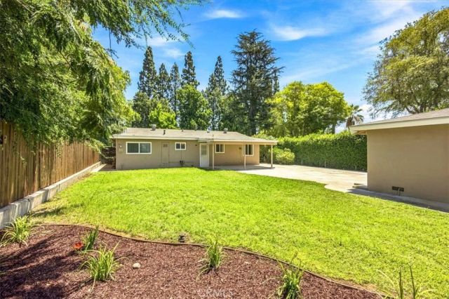 1317 5th, Upland, CA 91786