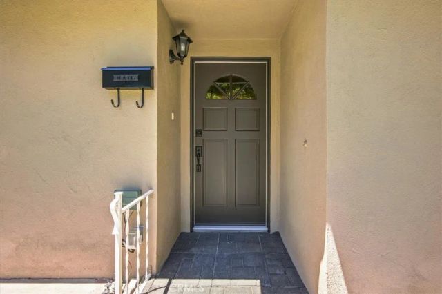 1317 5th, Upland, CA 91786