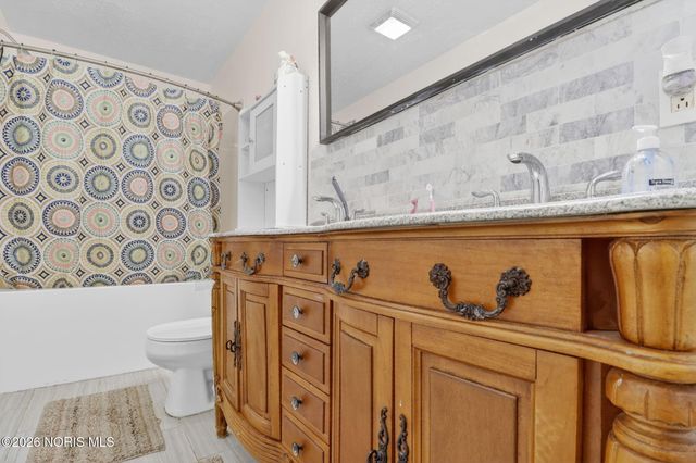 148 Curwood Road, Holland, OH 43528