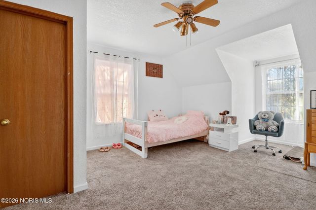 148 Curwood Road, Holland, OH 43528