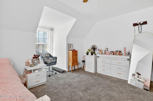 148 Curwood Road, Holland, OH 43528