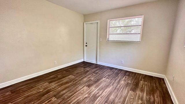 717 SE 16th Street 5, Fort Lauderdale, FL 33316