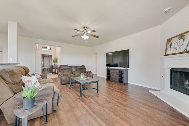 1619 Woodlawn Avenue, Royse City, TX 75189