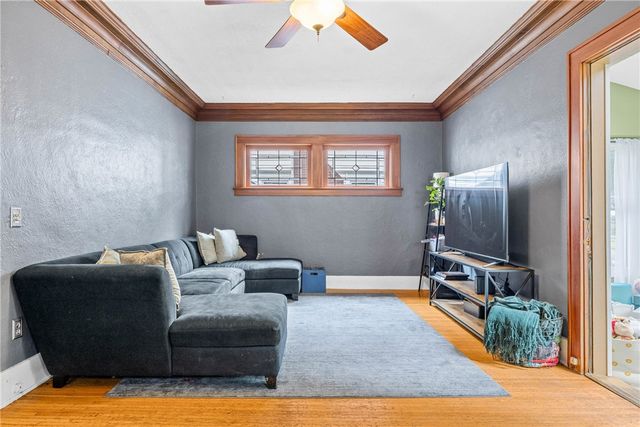 47 Laurelton Road, Rochester, NY 14609