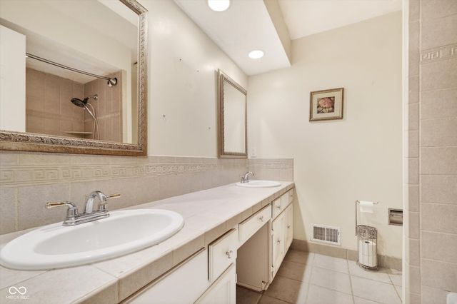 12406 Lancelot Lane, Carmel, IN 46033