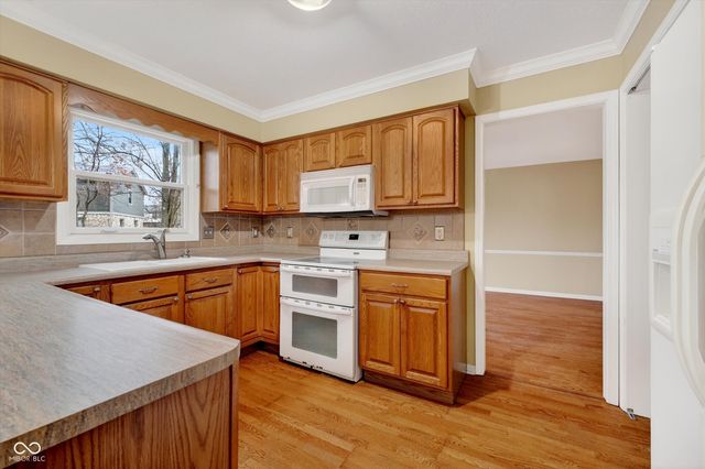 12406 Lancelot Lane, Carmel, IN 46033