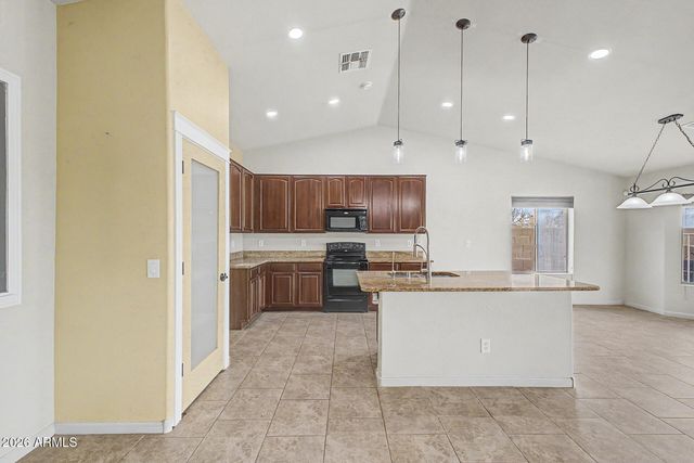 3473 N Excalibur Lane, Casa Grande, AZ 85122