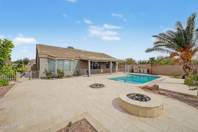 3473 N Excalibur Lane, Casa Grande, AZ 85122