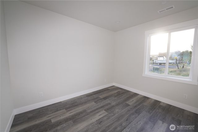 30410 H Street, Ocean Park, WA 98640