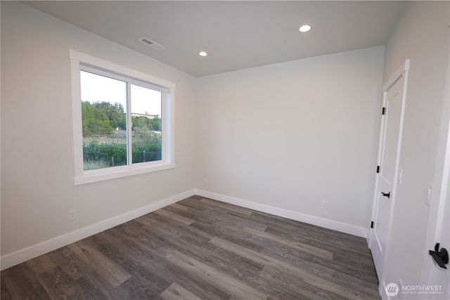 30410 H Street, Ocean Park, WA 98640