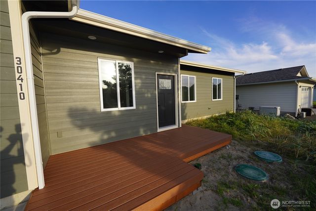 30410 H Street, Ocean Park, WA 98640