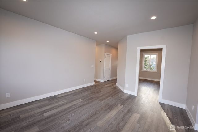 30410 H Street, Ocean Park, WA 98640