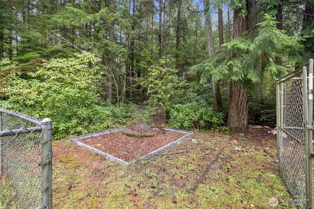 8188 Graystone Way NW, Silverdale, WA 98383