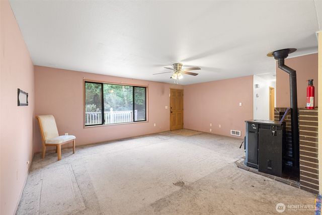 8188 Graystone Way NW, Silverdale, WA 98383