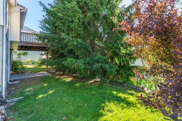114 Mountain Rd, Rockaway Twp., NJ 07866