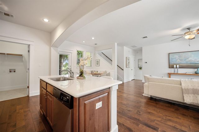 11013 Avery Station LOOP 31, Austin, TX 78717