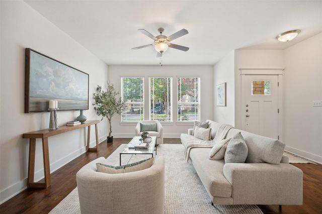 11013 Avery Station LOOP 31, Austin, TX 78717