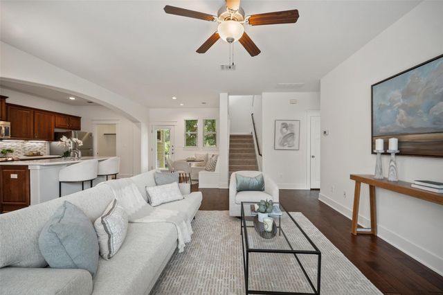 11013 Avery Station LOOP 31, Austin, TX 78717