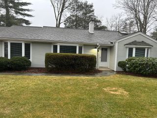 1 Woods Grove Road, Westport, CT 06880