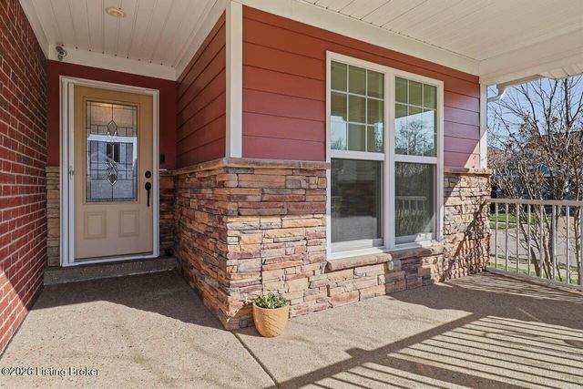 11200 Hammond Dr, Louisville, KY 40241