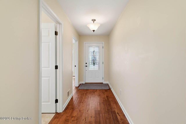 11200 Hammond Dr, Louisville, KY 40241