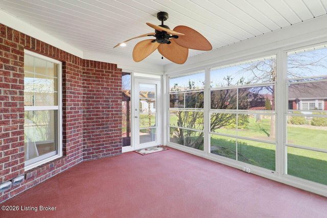 11200 Hammond Dr, Louisville, KY 40241