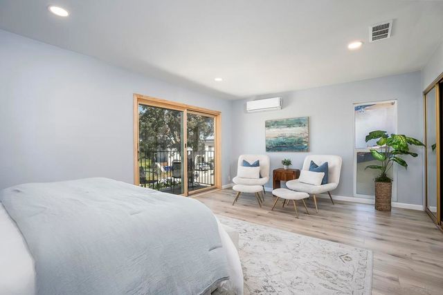 4242 Loma Riviera, San Diego, CA 92110