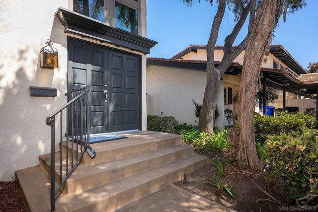 4242 Loma Riviera, San Diego, CA 92110