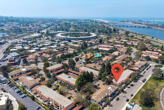 4242 Loma Riviera, San Diego, CA 92110