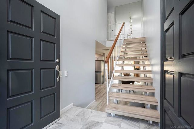 4242 Loma Riviera, San Diego, CA 92110