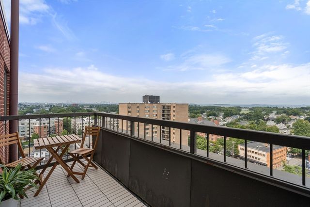 77 Adams St 1206, Quincy, MA 02169