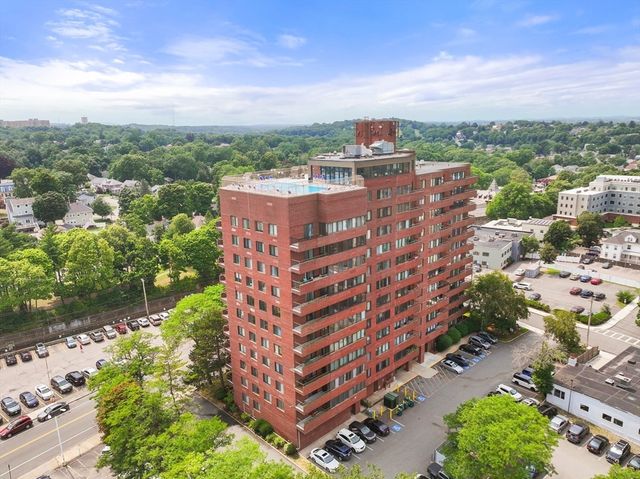 77 Adams St 1206, Quincy, MA 02169
