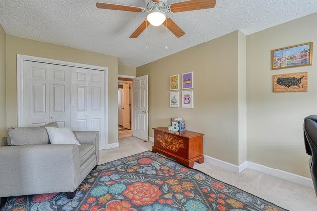 225 W Killarney Lake, Moore, SC 29369