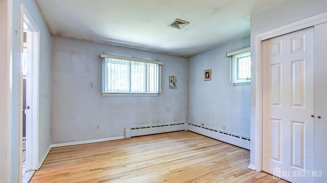 2 Birchwood Road, Jamesburg, NJ 08831