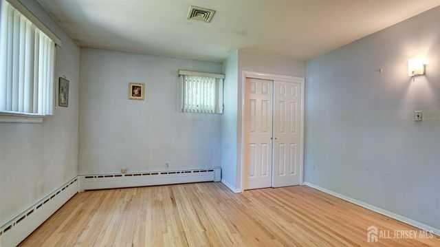 2 Birchwood Road, Jamesburg, NJ 08831