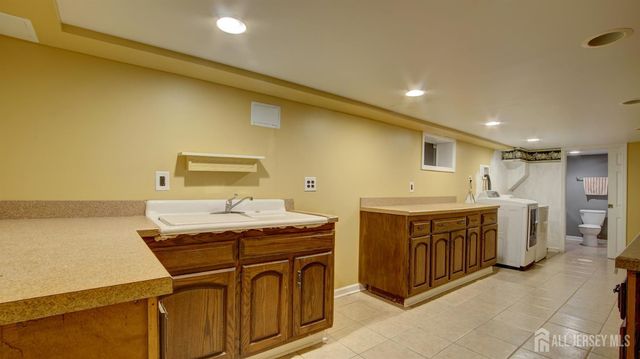2 Birchwood Road, Jamesburg, NJ 08831