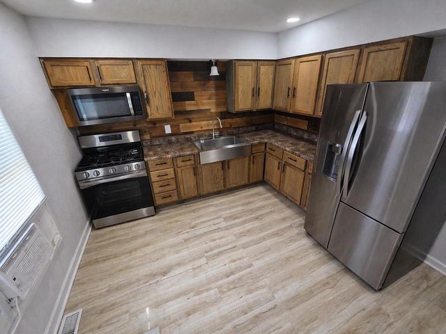 307 Stone STREET, Beaver Dam, WI 53916
