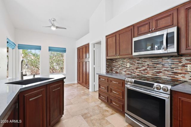 724 N ASH Drive, Chandler, AZ 85224