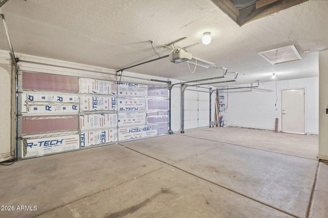 724 N ASH Drive, Chandler, AZ 85224