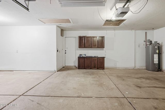 724 N ASH Drive, Chandler, AZ 85224