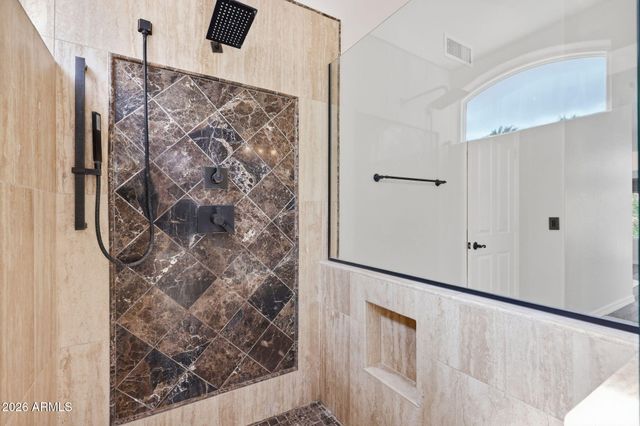724 N ASH Drive, Chandler, AZ 85224