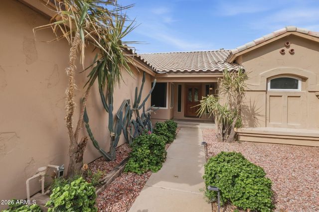 724 N ASH Drive, Chandler, AZ 85224
