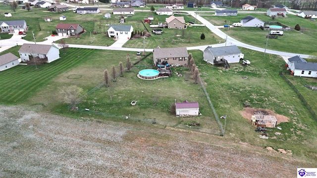 27 Reins Court, Elizabethtown, KY 42701